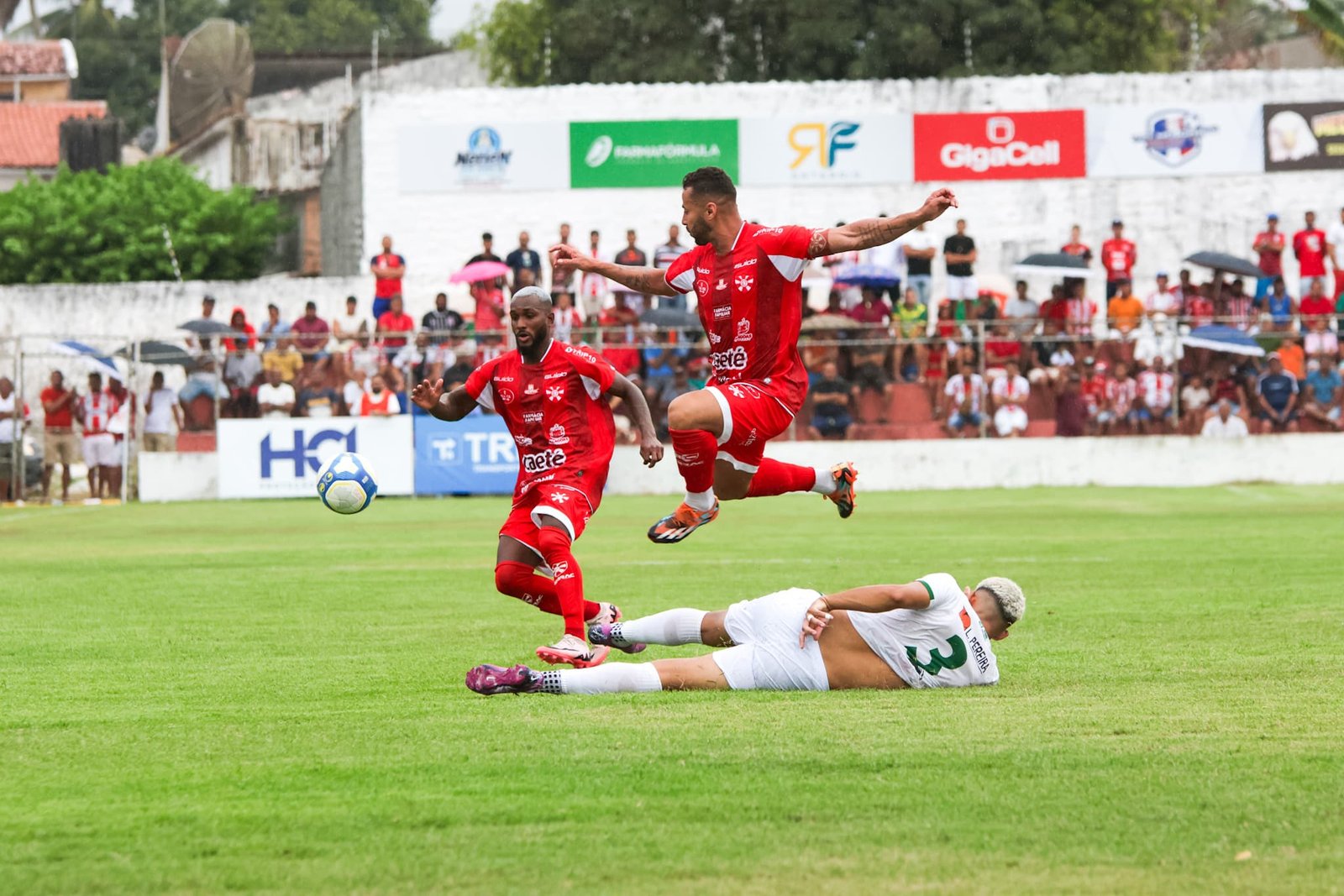 A Esportiva Bet anuncia patrocínio do Penedense